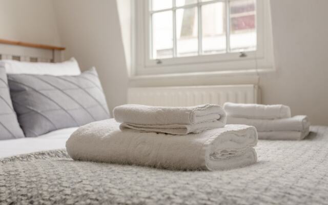 Soho 2 Bedroom Flat By Oxford Circus