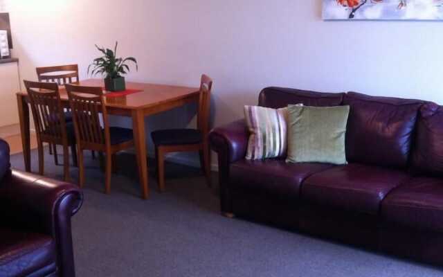 Darfield Motel