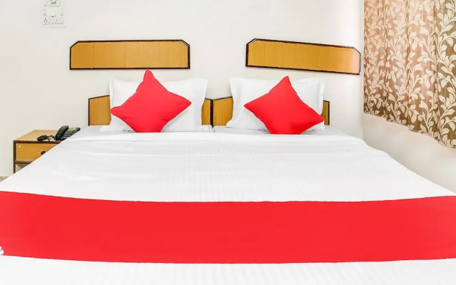 OYO 47645 Hotel Sai Vinayak Boarding And Lodging