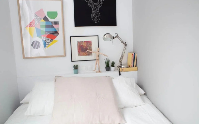 SANTA CRUZ, 1 min Catedral