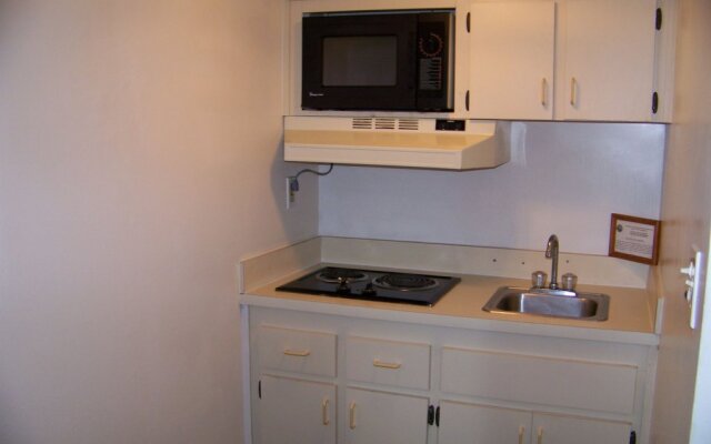Budget Inn & Suites Orlando West