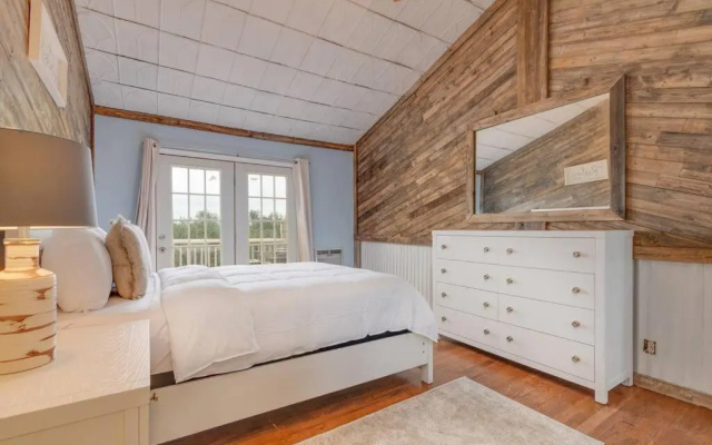 Cozy 3br/2bath vacation house at Lake Travis