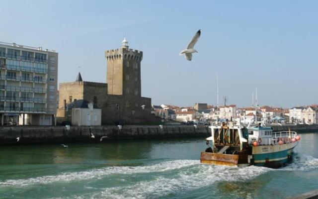 Appartement Les Sables d'Olonne 2 pièces 3 personnes FR 1 92 835