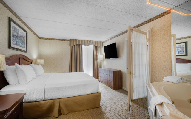 Best Western Plus Wilkes Barre Center City