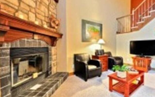 Les Manoirs - Tremblant Resort Lodging