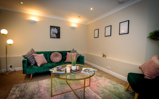 Karah Suites - Parliament Street