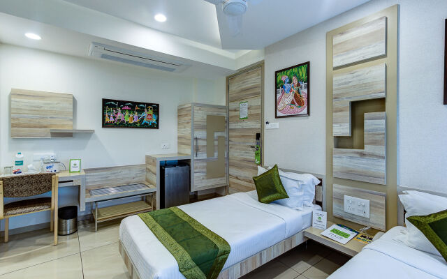 Treebo Daksh Residency