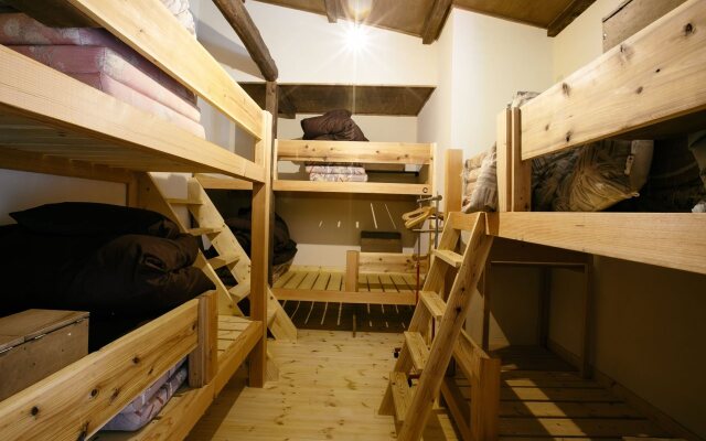 Tabi Shiro Guesthouse