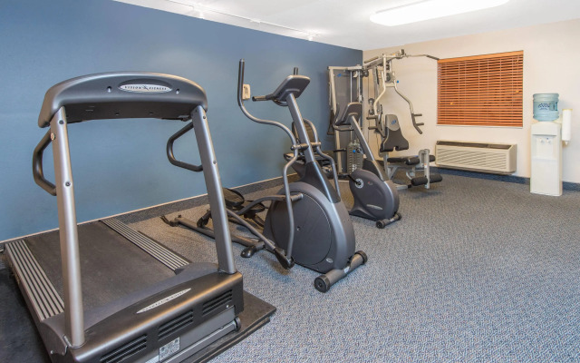 Ramada by Wyndham Springfield North