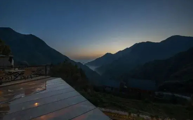 Yunhai YUNHAI · Canyon Landscape Homestay Village