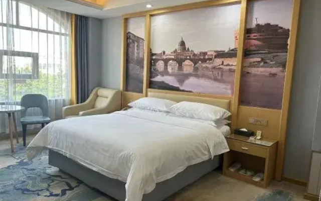 Vienna Classic Hotel (Zhuhai Doumen Xinqing Technology Park)