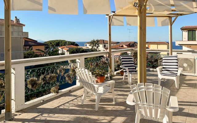 Stunning Home in Parghelia With Wifi and 5 Bedrooms
