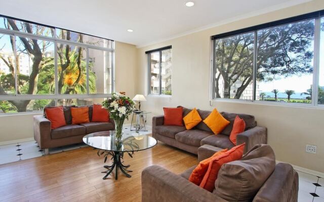Berkeley Square Apartment