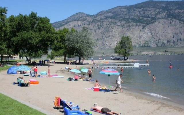 Holiday Inn Hotel & Suites Osoyoos by IHG
