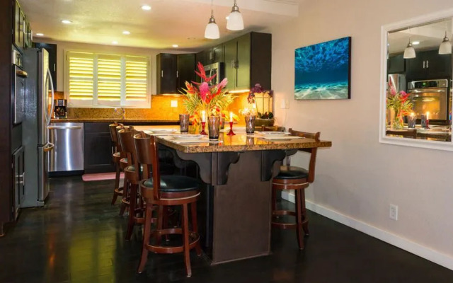 Makahuena 2202 By Redawning