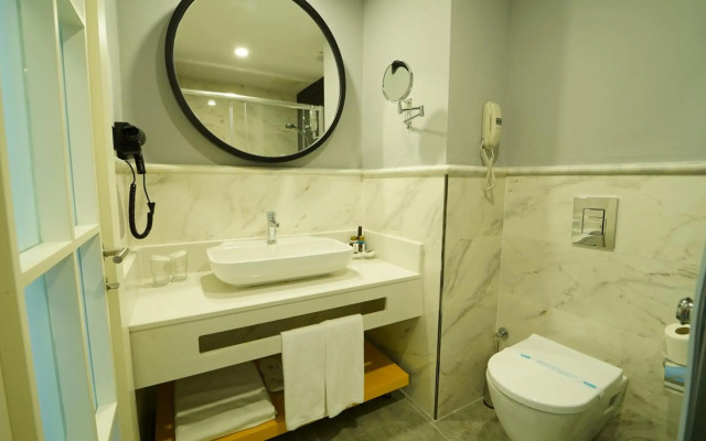 The Raga Side - Adults Only - All inclusive
