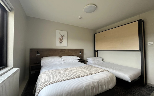 Swagman Chalet
