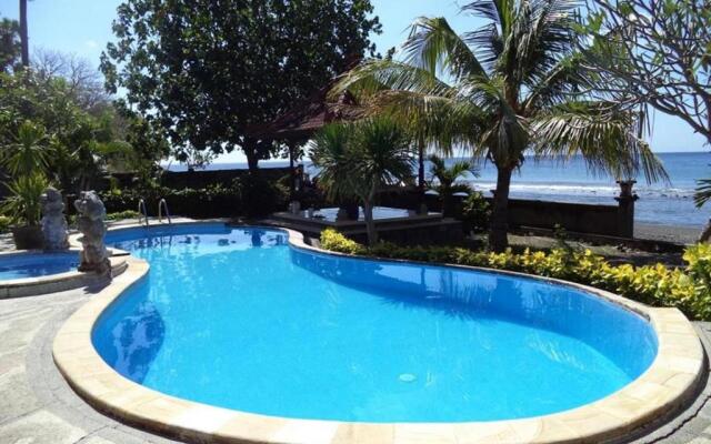 Coral Bay Bungalows Amed Bali