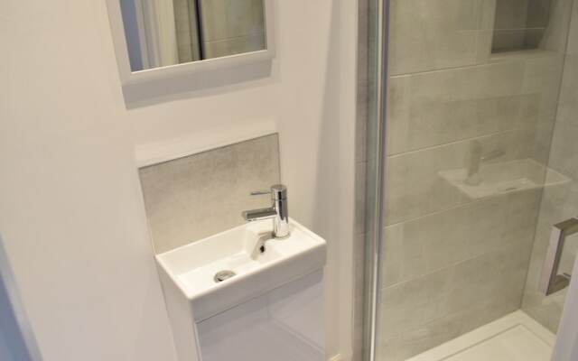 Two Bedroom Flat in London