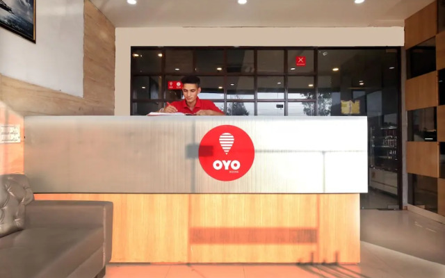 Starlet Prime by OYO Rooms