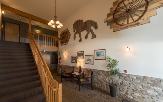 Draft Horse Inn and Suites