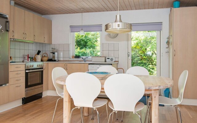 Homely Holiday Home in Glesborg With Terrace