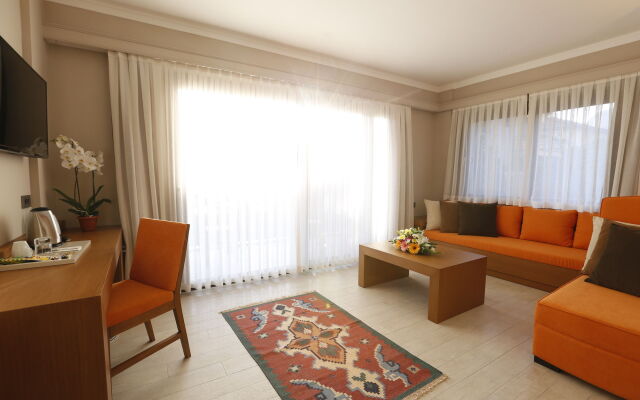 Renka Hotel & Spa