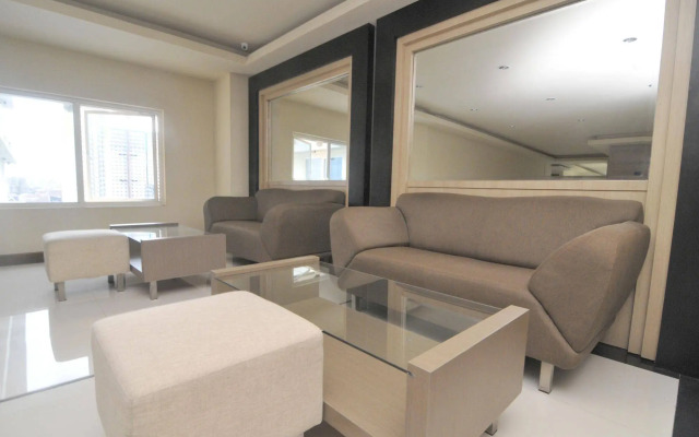 Airy Panakkukang Boulevard Raya Selatan Makassar