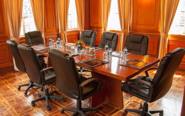 Sovereign Suites And Spa, Limuru Rd, Near Nairobi