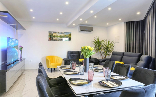 Luxury Holiday House Zadar