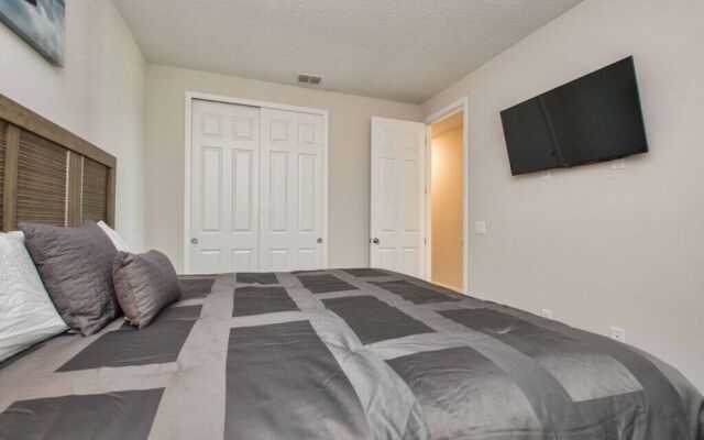 Solara - 9 Bedrooms House W/pool-8100sa Home by Redawning