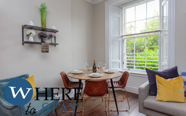 Stylish 2bed Apartment Underneath Edinburgh Castle