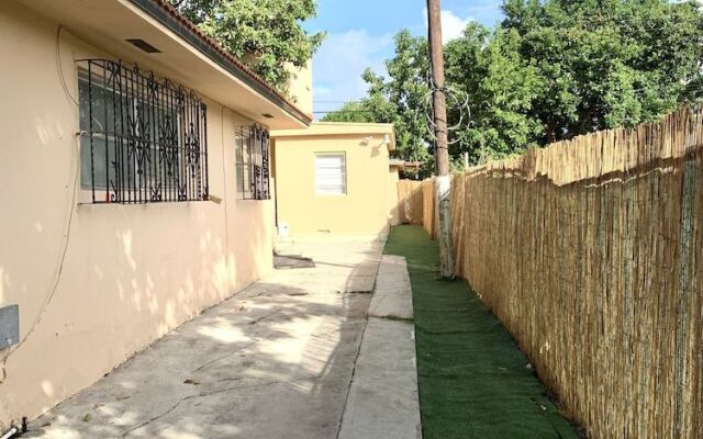 Hostel Brazilian Calle Ocho