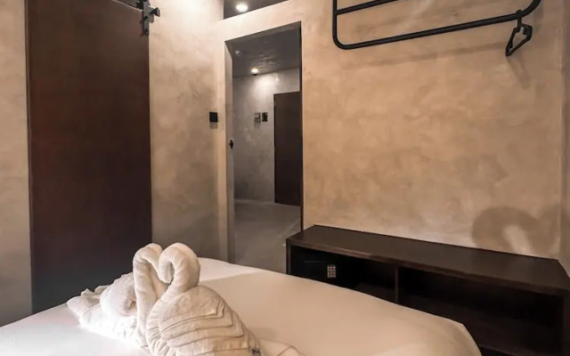 Yamato Hostel