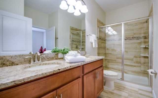 8-Bedroom Villa in Four Corners 1403RFD