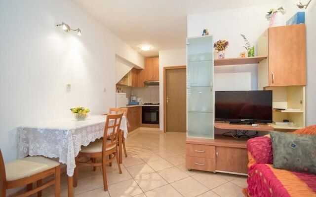 Apartments Longo