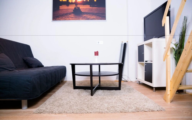 Bed'n'Work Apartment Friedrichshain