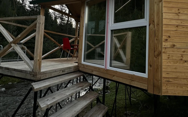 Зелёный колобок