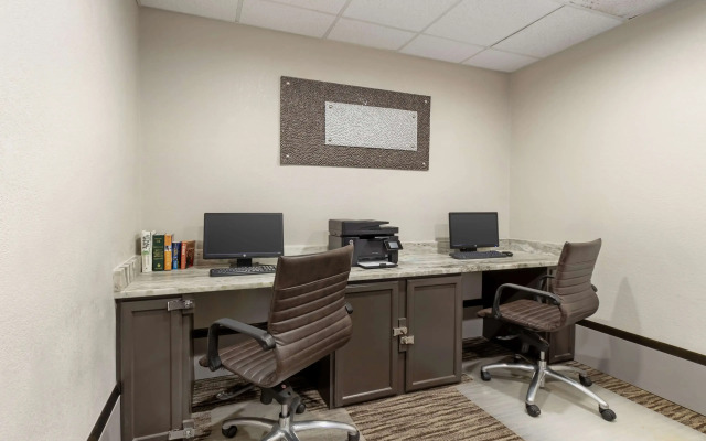 Best Western Magnolia Inn And Suites