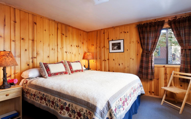 Tamarack Lodge and Resort