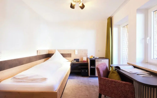 Hotel Sonne-Post