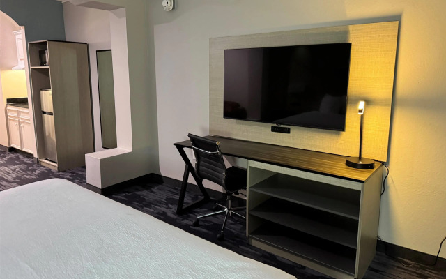 Baymont by Wyndham Texas City