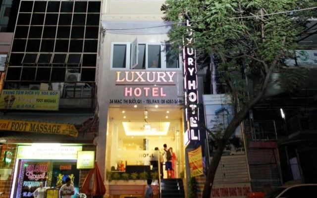 Luxury Hotel