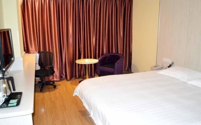 Urban Hotel 118