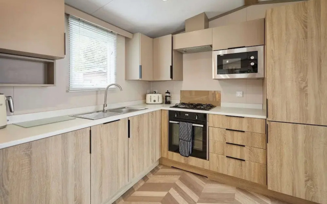 Host Stay Stone Beck Lodge