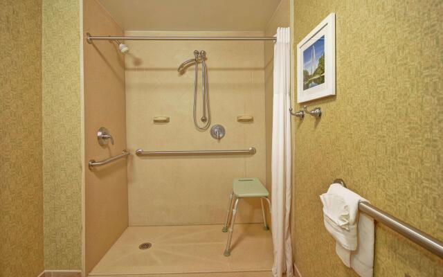 Hampton Inn St. Louis/Westport