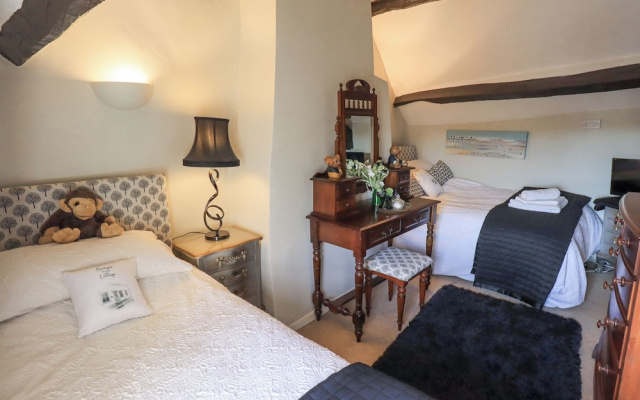 Beckside Cottage