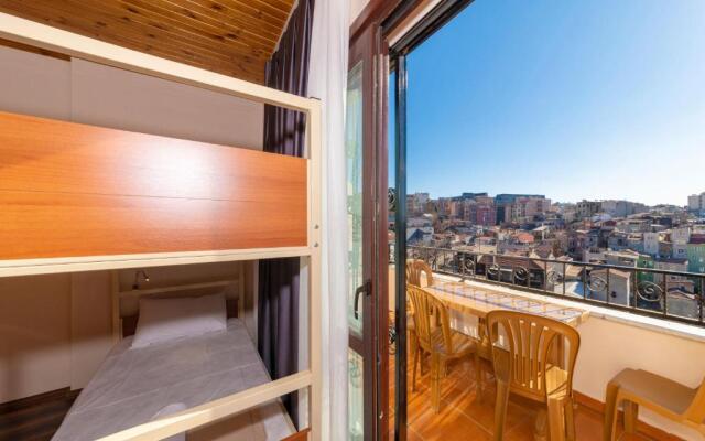 Taksim City ivy Hostel