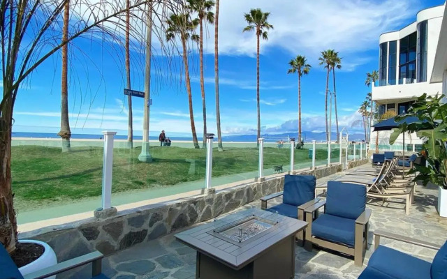 Venice on the Beach Hotel