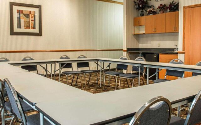 Comfort Inn & Suites